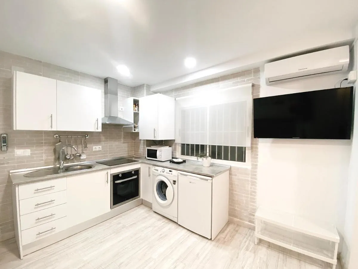 Gmc Turistics - Great Apartment For Groups & Families Malaga 0*,  Spain